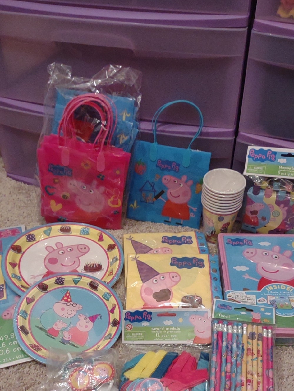 Peppa Pig Party Tableware Set - Pink & Blue